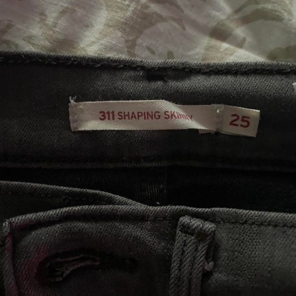 LEVIS SMOKED GRAY 311 SKINNY JEANS 🌬 - Picture 4 of 4